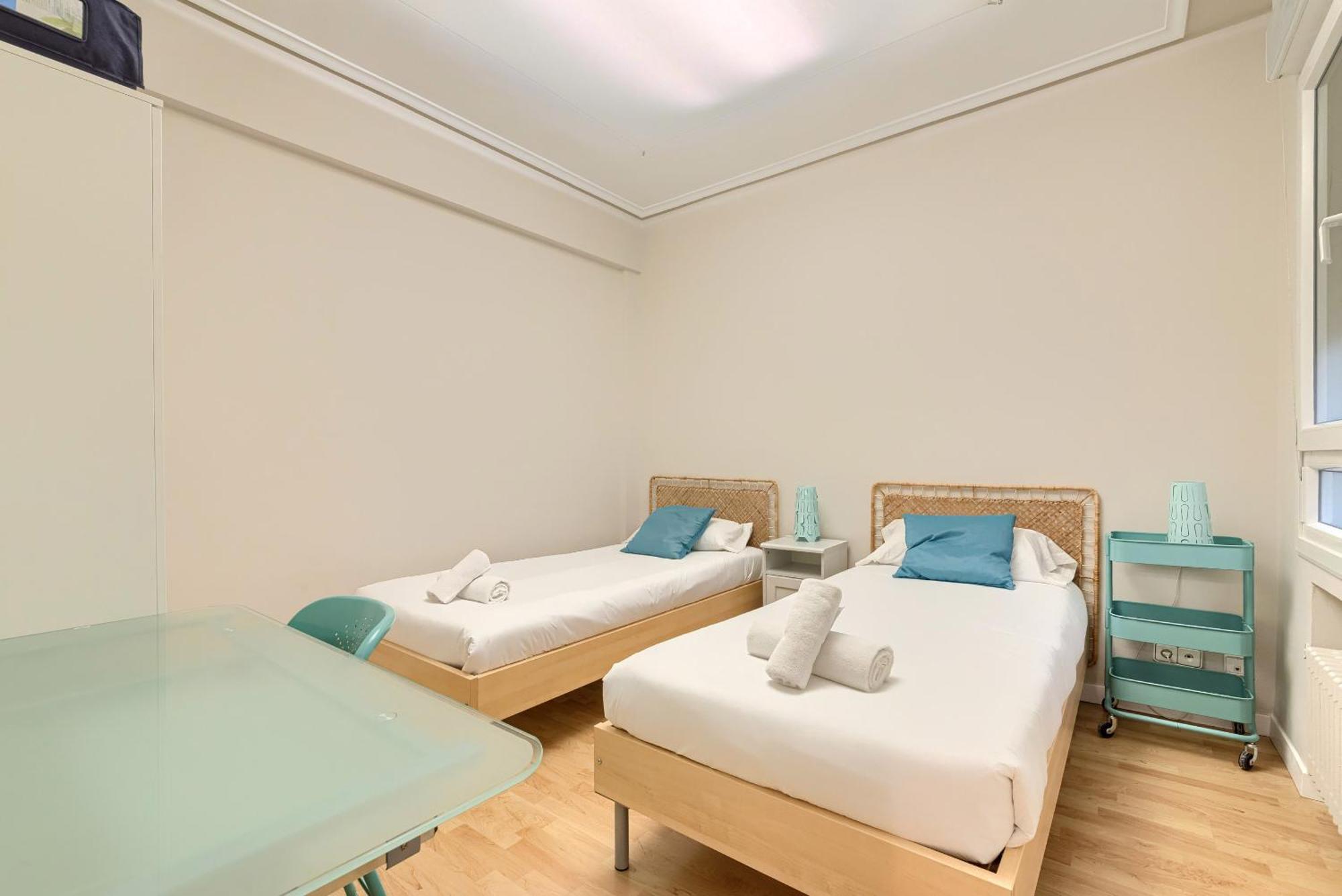 Euskalduna, Vivienda Turistica Moderna Y Renovado Bilbao Luaran gambar