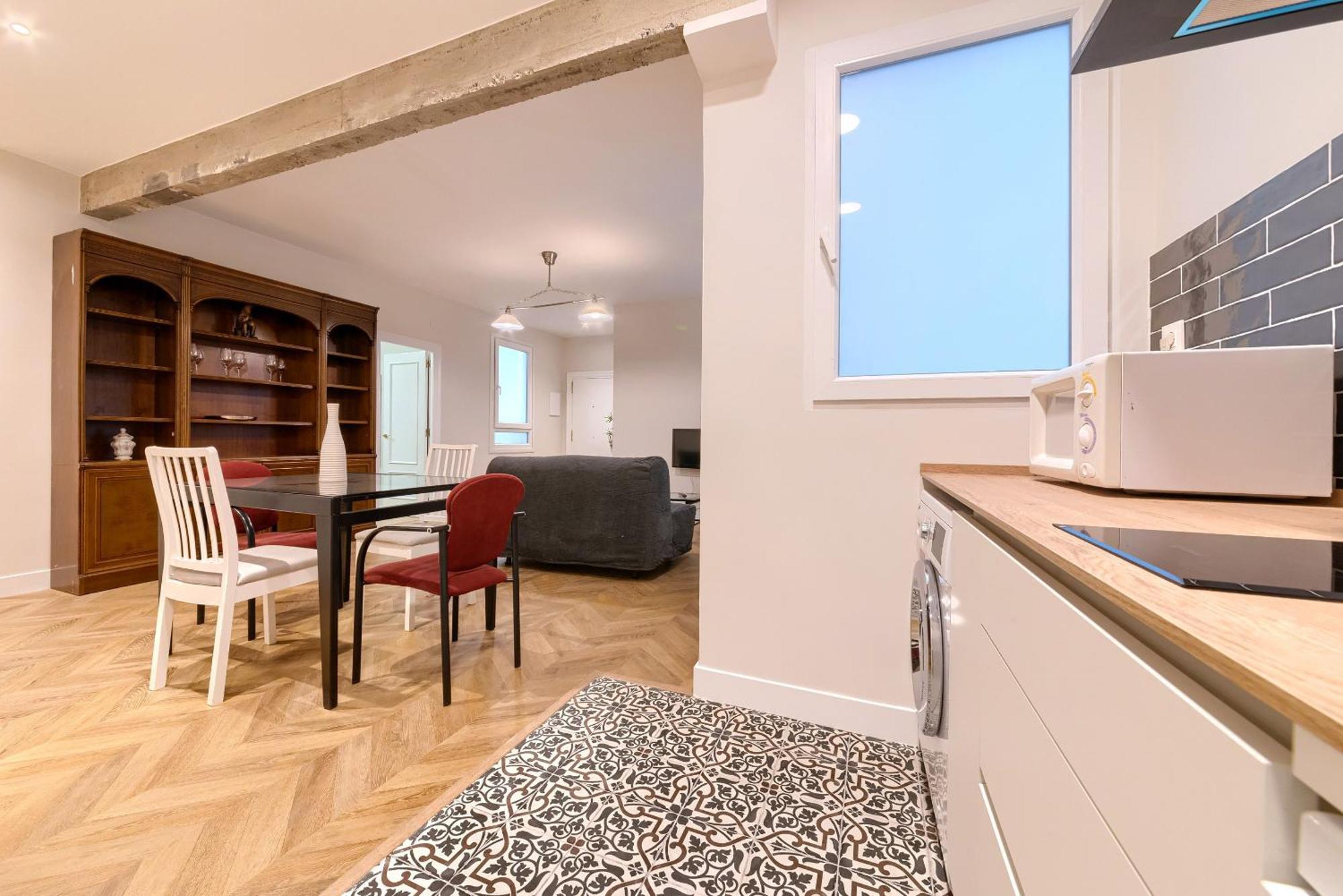 Euskalduna, Vivienda Turistica Moderna Y Renovado Bilbao Luaran gambar
