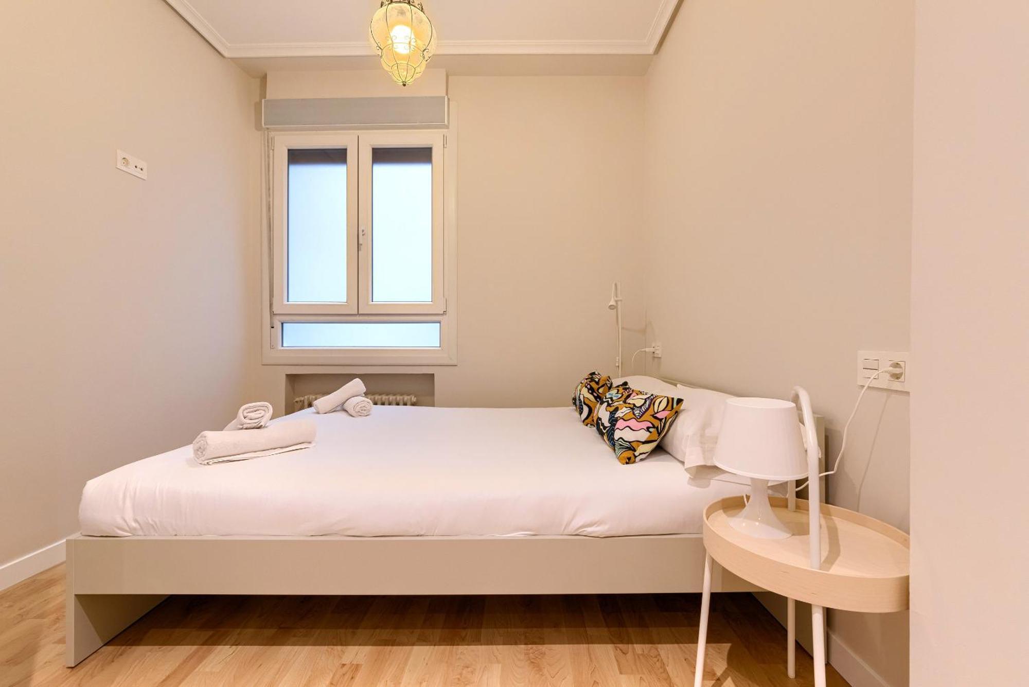 Euskalduna, Vivienda Turistica Moderna Y Renovado Bilbao Luaran gambar